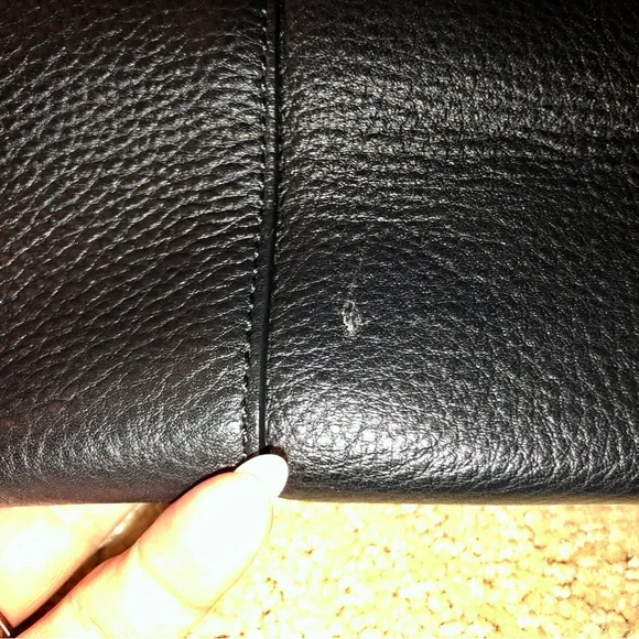 Black Leather DKNY Hobo Bag - Picture 8 of 9